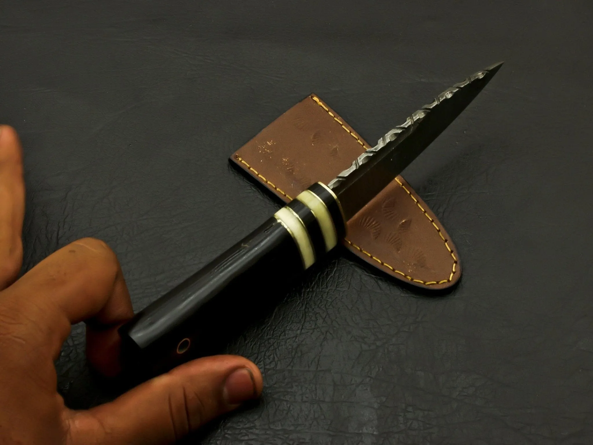 Beautiful Handmade Damascus Steel Serrated edge Scottish Dirk Knife/ Sheath