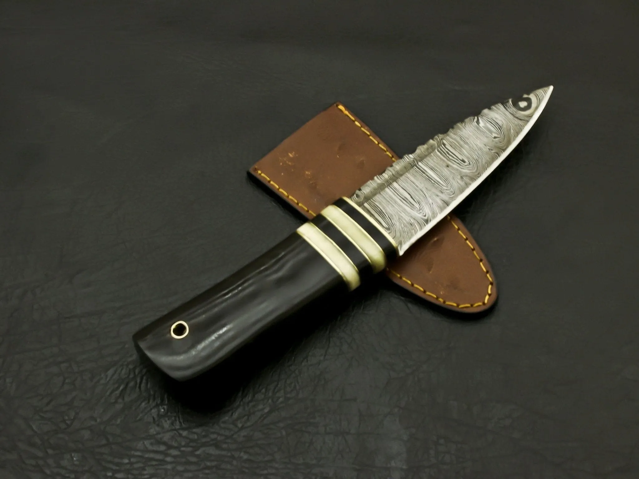 Beautiful Handmade Damascus Steel Serrated edge Scottish Dirk Knife/ Sheath