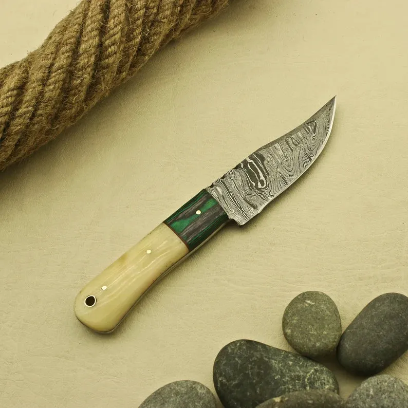 Exquisite Handmade Damascus Steel Skinner Knife: The Ultimate Gift of Elegance Best Gift For Him , Hunting Camping knife Best For Dad /USA