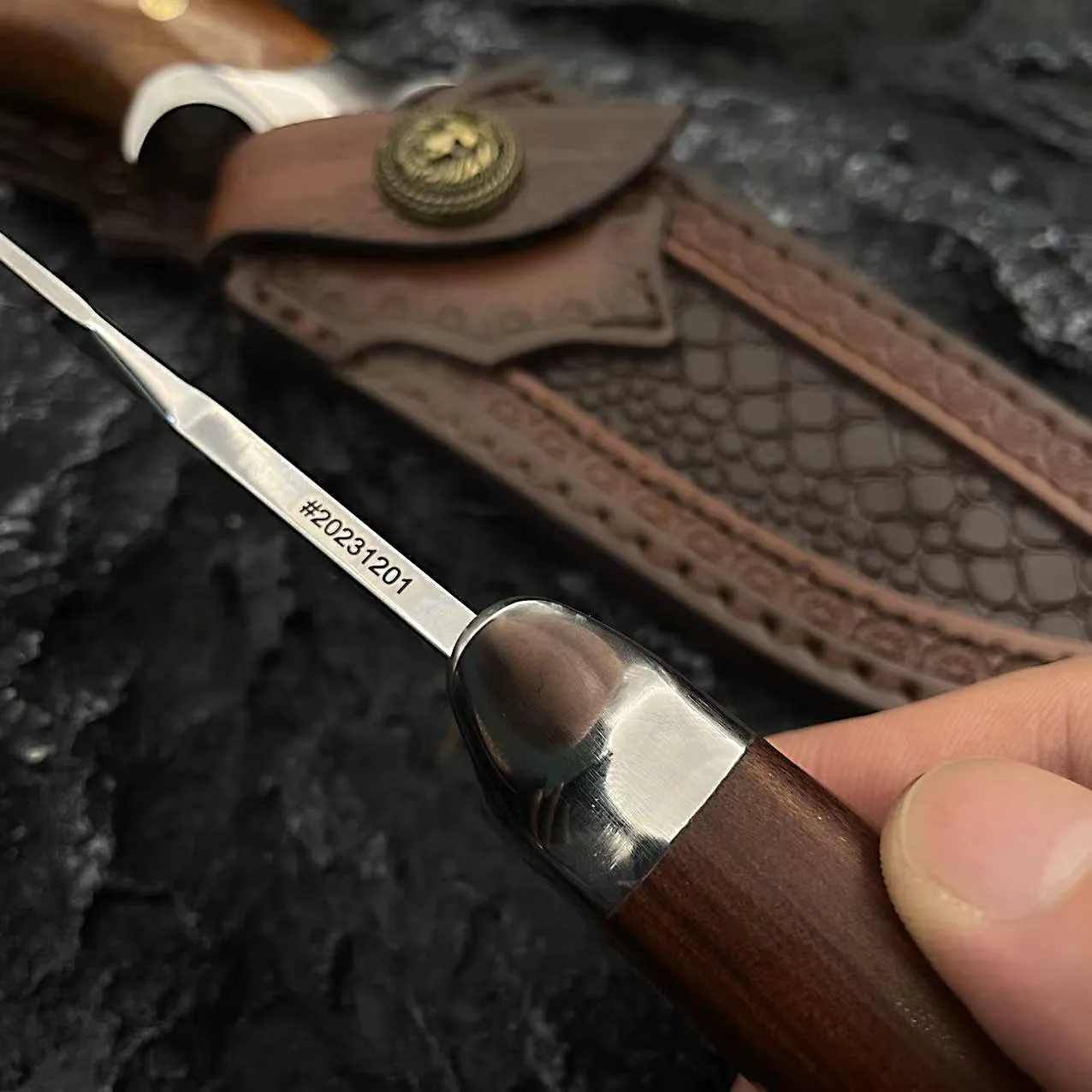 Knives Adventurer - Bushcraft Knife - Fixed-Blade M390 Steel Knife - Outdoor Full-Tang Knife - 9.5" Camping Knives Bayonet With Leather Sheath