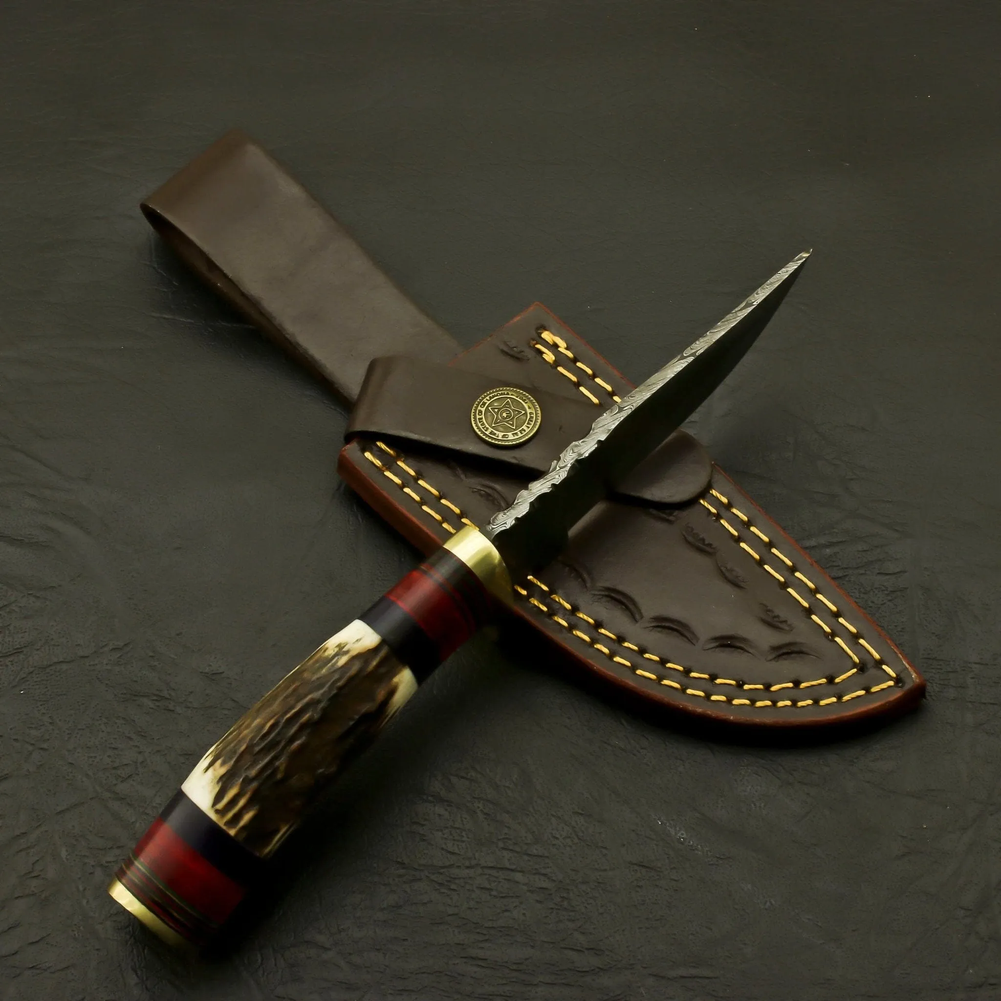 Top Handmade Damascus Steel Blade Custom Pakkawood Hunting/Skinning Knife With Sheath