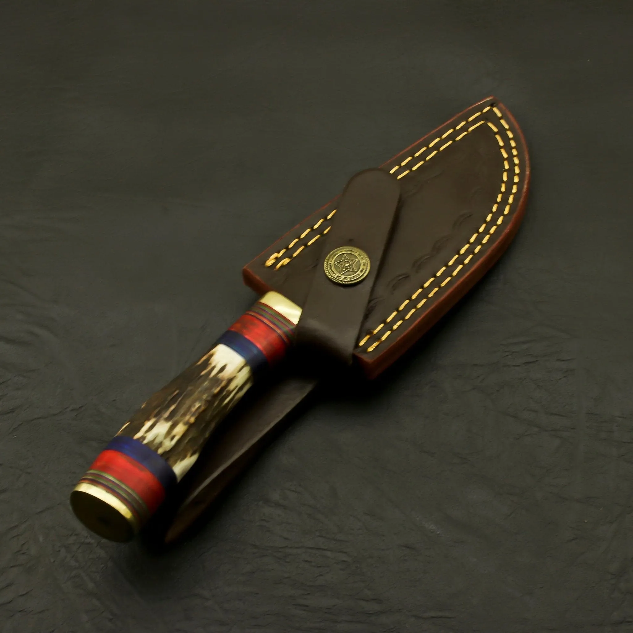 Top Handmade Damascus Steel Blade Custom Pakkawood Hunting/Skinning Knife With Sheath